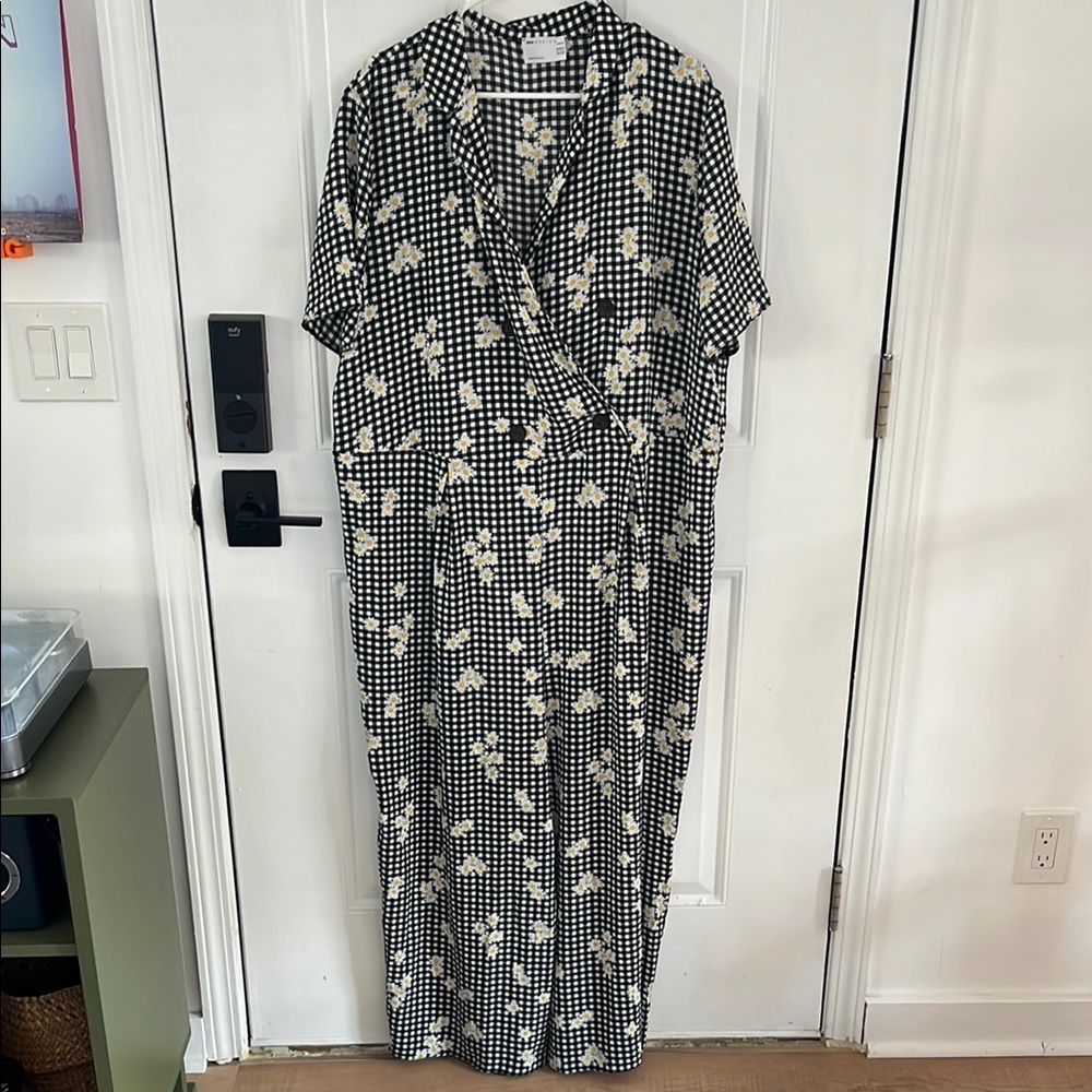 Black and White Floral Checkered jumpsuit